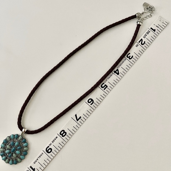 CHAPS Necklace with Bonus Bracelet and Earrings - Picture 6 of 14